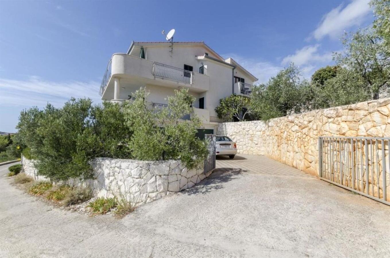 Apartments Mil - 80M From The Sea Севид Экстерьер фото